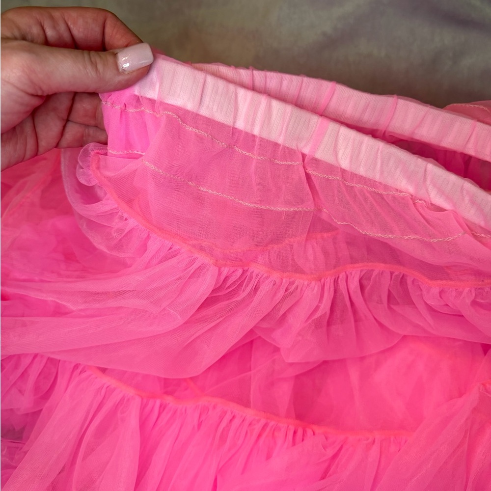 NWT Vibrant Hot Pink Tulle Pettiskirt - Picture 3 of 9